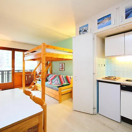 Апартаменти Apartment Le Bravent.4 *
